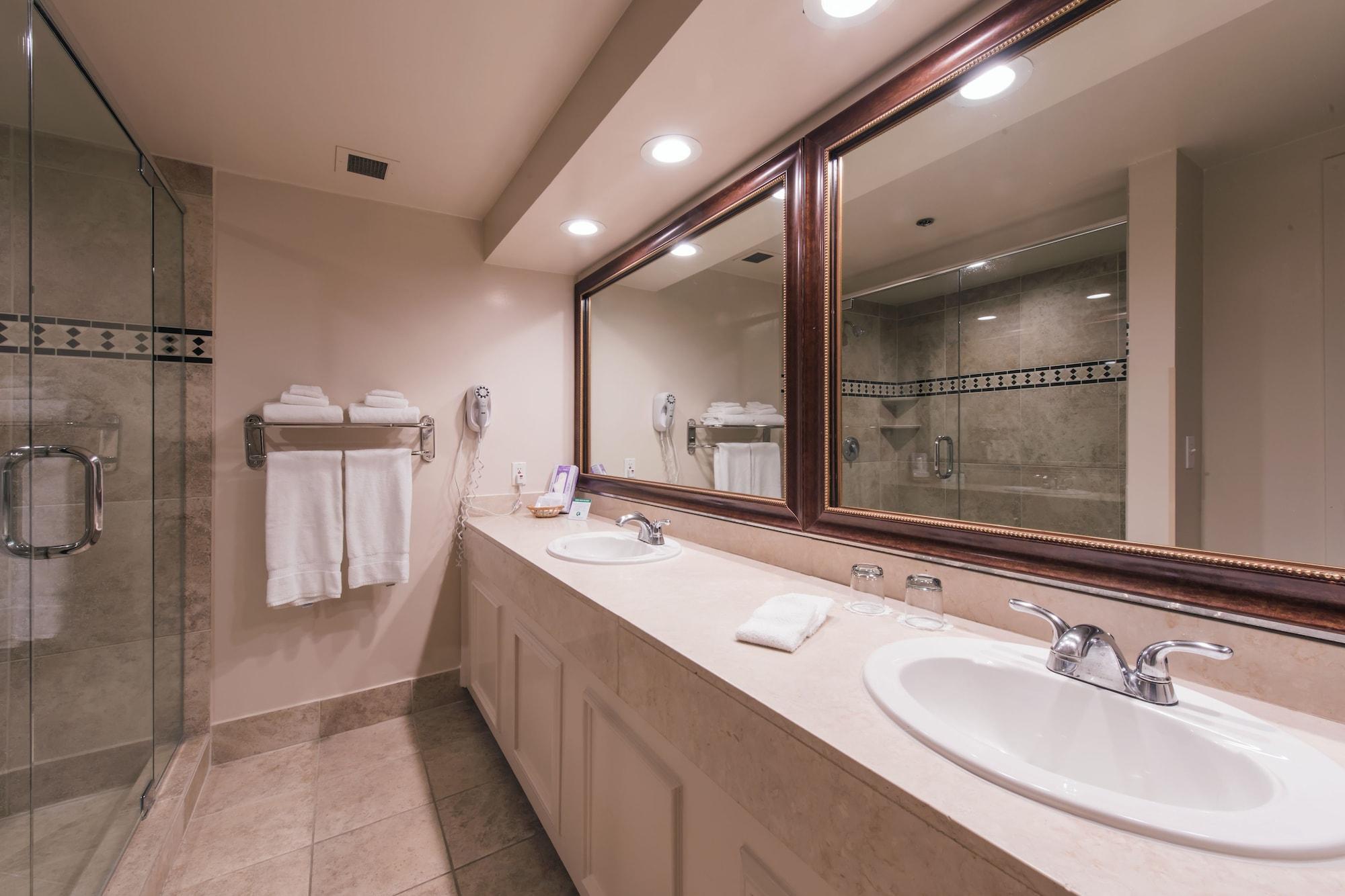 Grand Vista Hotel Simi Valley Extérieur photo