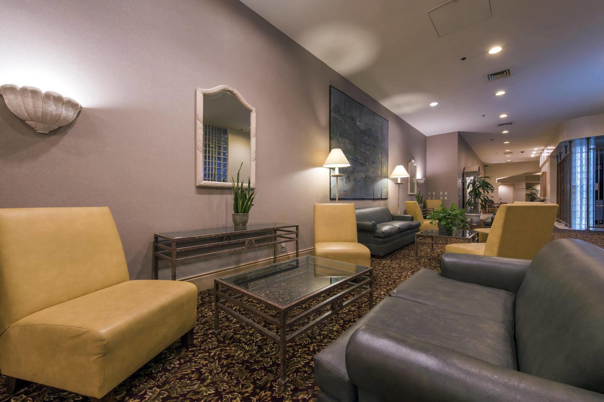 Grand Vista Hotel Simi Valley Extérieur photo